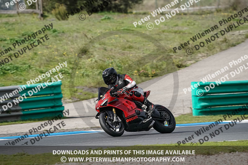 estoril;event digital images;motorbikes;no limits;peter wileman photography;portugal;trackday;trackday digital images
